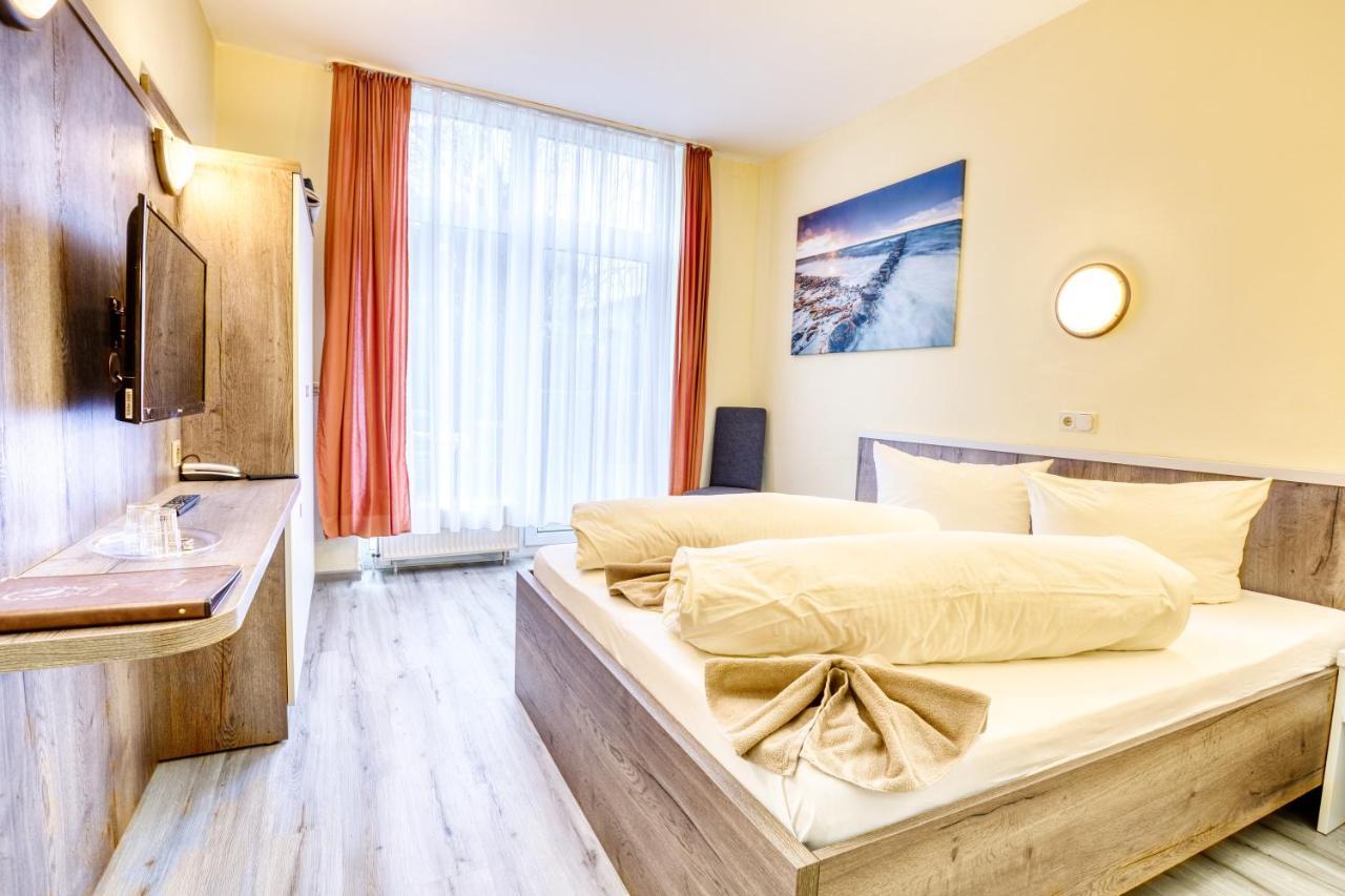 Hotel Kiebitz An Der Ostsee 보르게렌데레트비슈 외부 사진