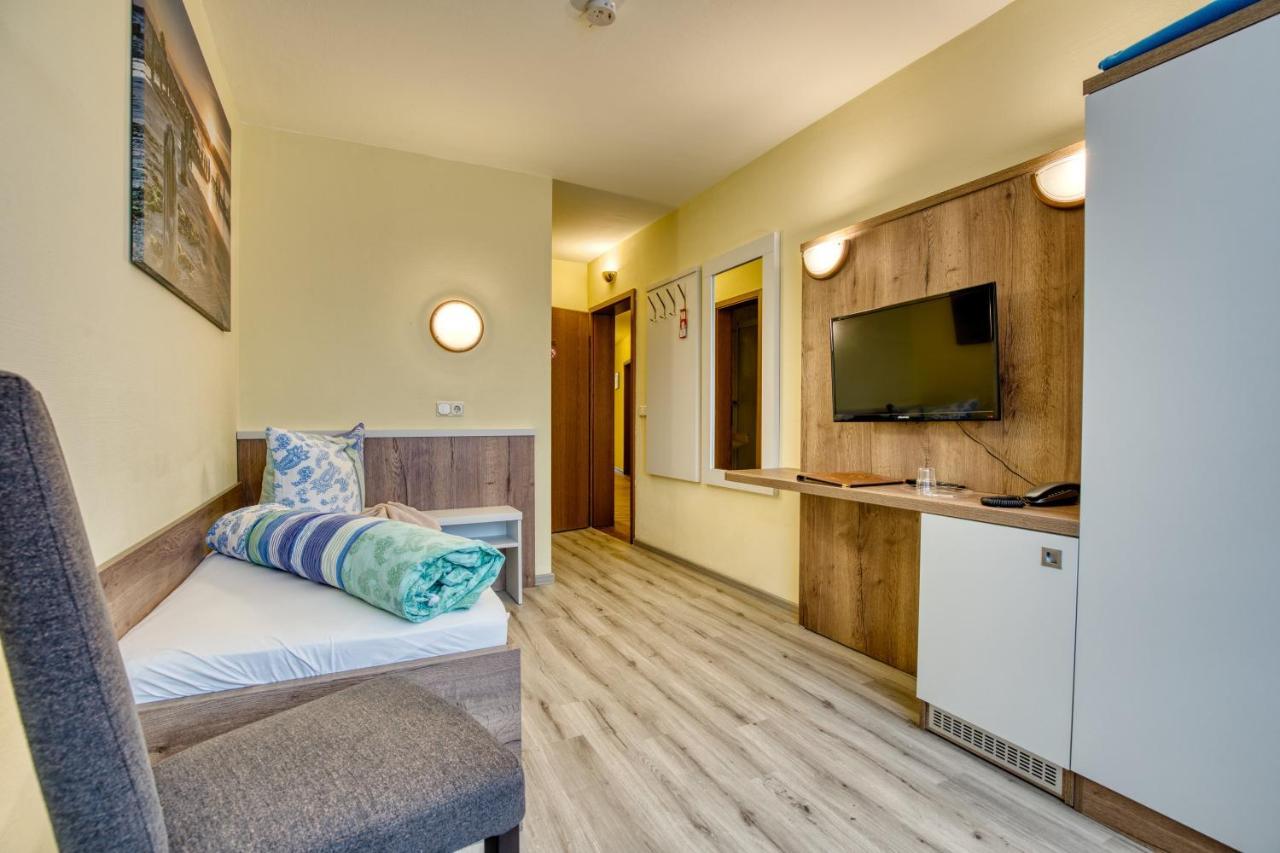 Hotel Kiebitz An Der Ostsee 보르게렌데레트비슈 외부 사진